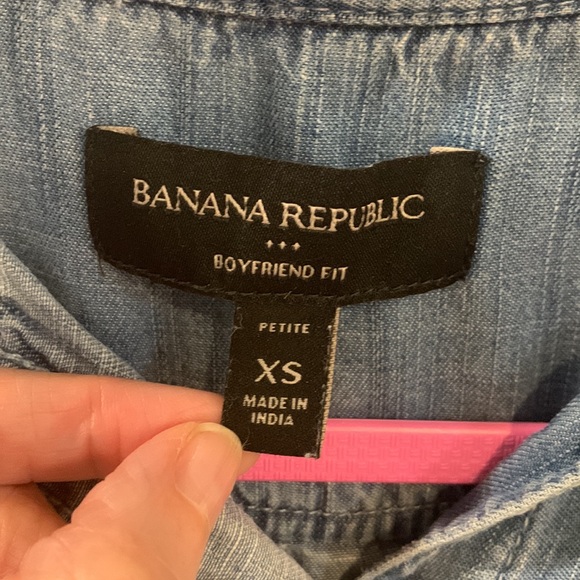 Banana Republic Button Down Shirt Women XS Petite Blue Chambray Long Sleeve - Picture 8 of 8